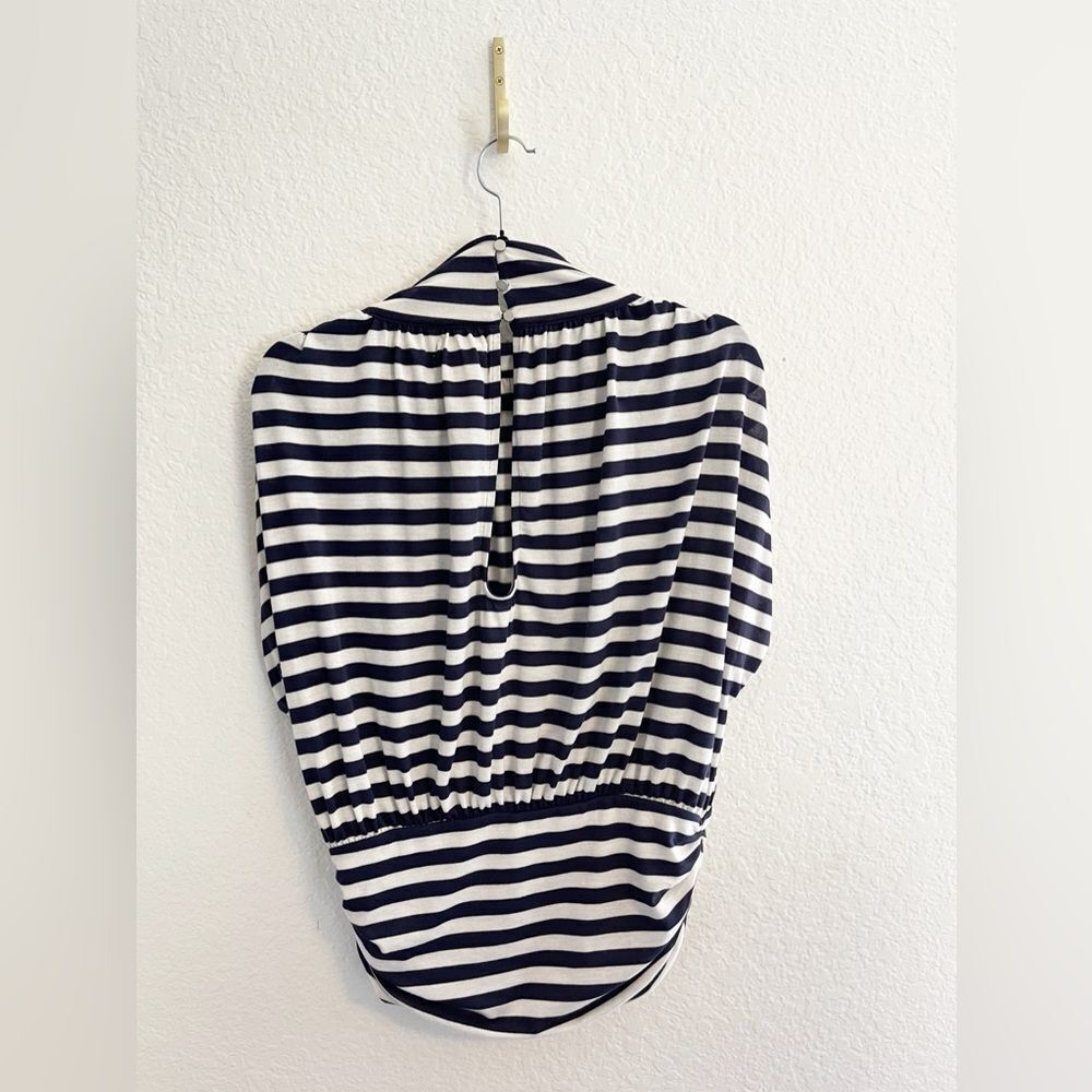 Anthropologie Maeve navy blue and white ruched striped top size small - Picture 4 of 8